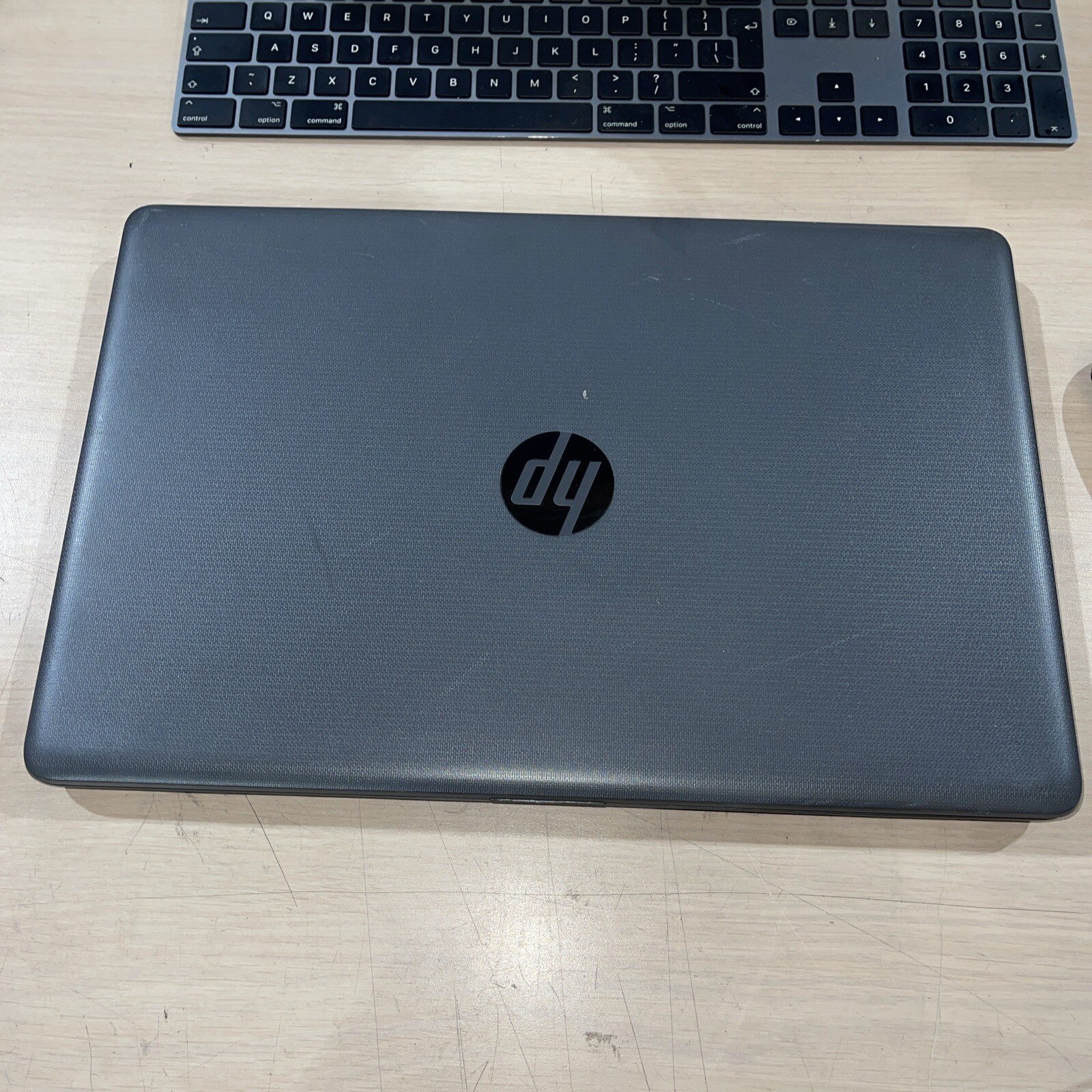 Hp 255 G7 Notebook AMD A4-9125 Radeon 4GB RAM NO HD &