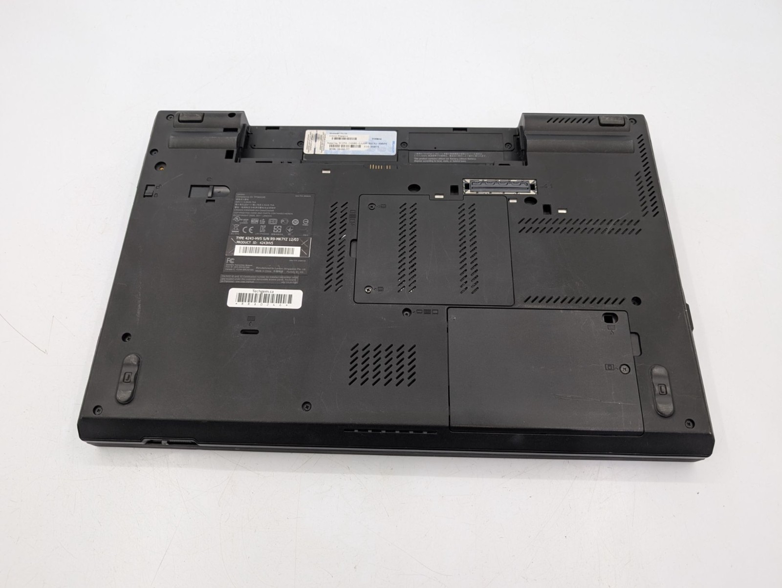 Lenovo ThinkPad T520 15.6″ Laptop i7-2630QM 4GB RAM Boots to BIOS For Parts