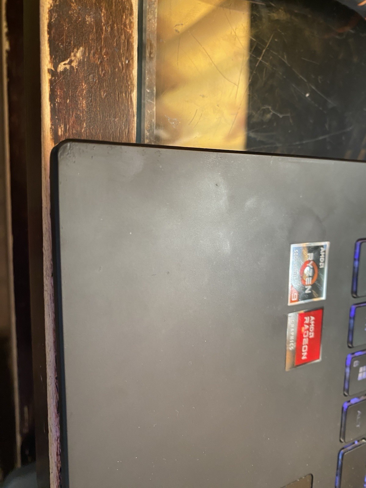 Strix G15 Advantage 6800m 5980hx 32GB 2Rx8 Ram 1.5TB Ssd READ
