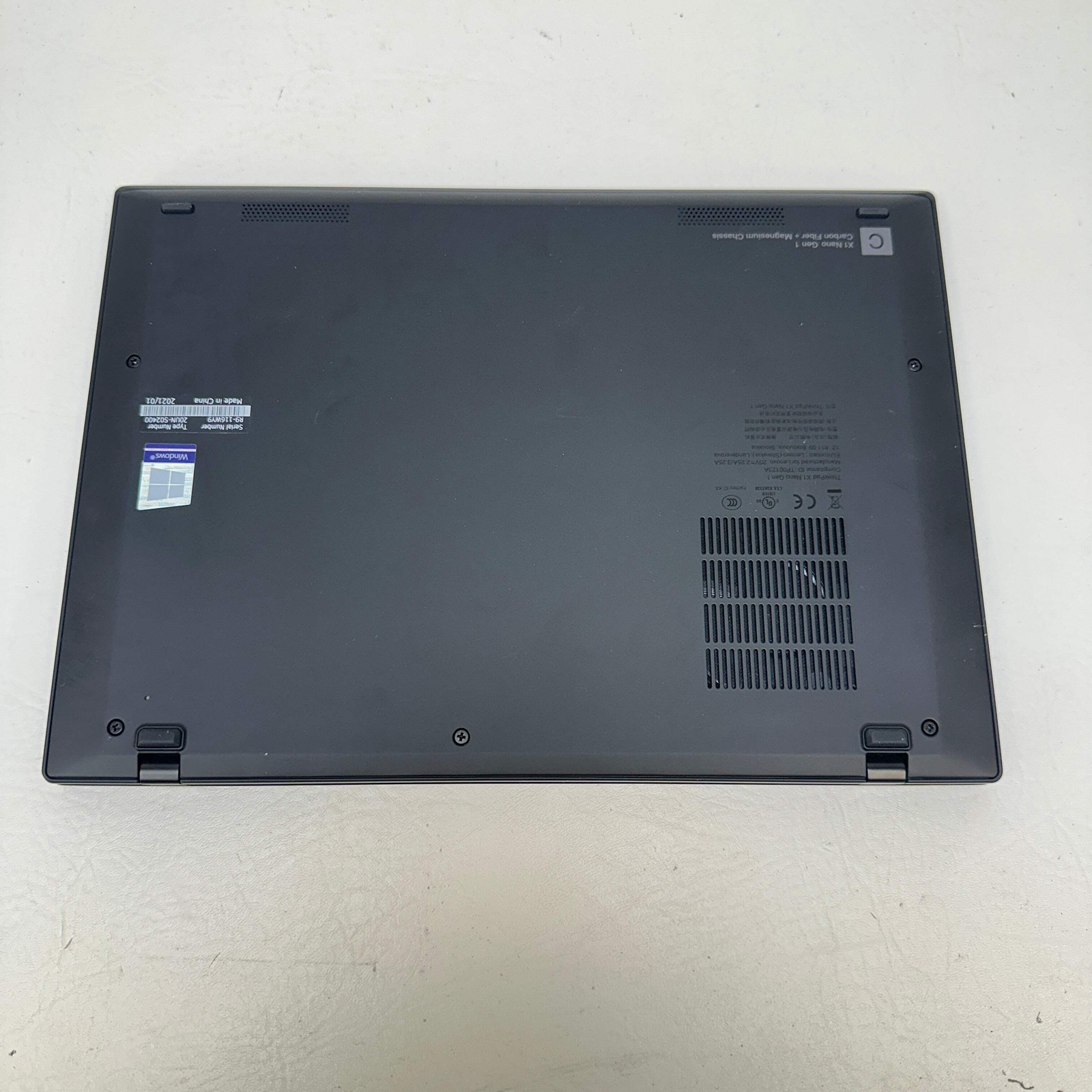 Lenovo ThinkPad X1 Nano Gen 1 13″ i7-1160G7 1.2GHz 16GB RAM 512GB SSD