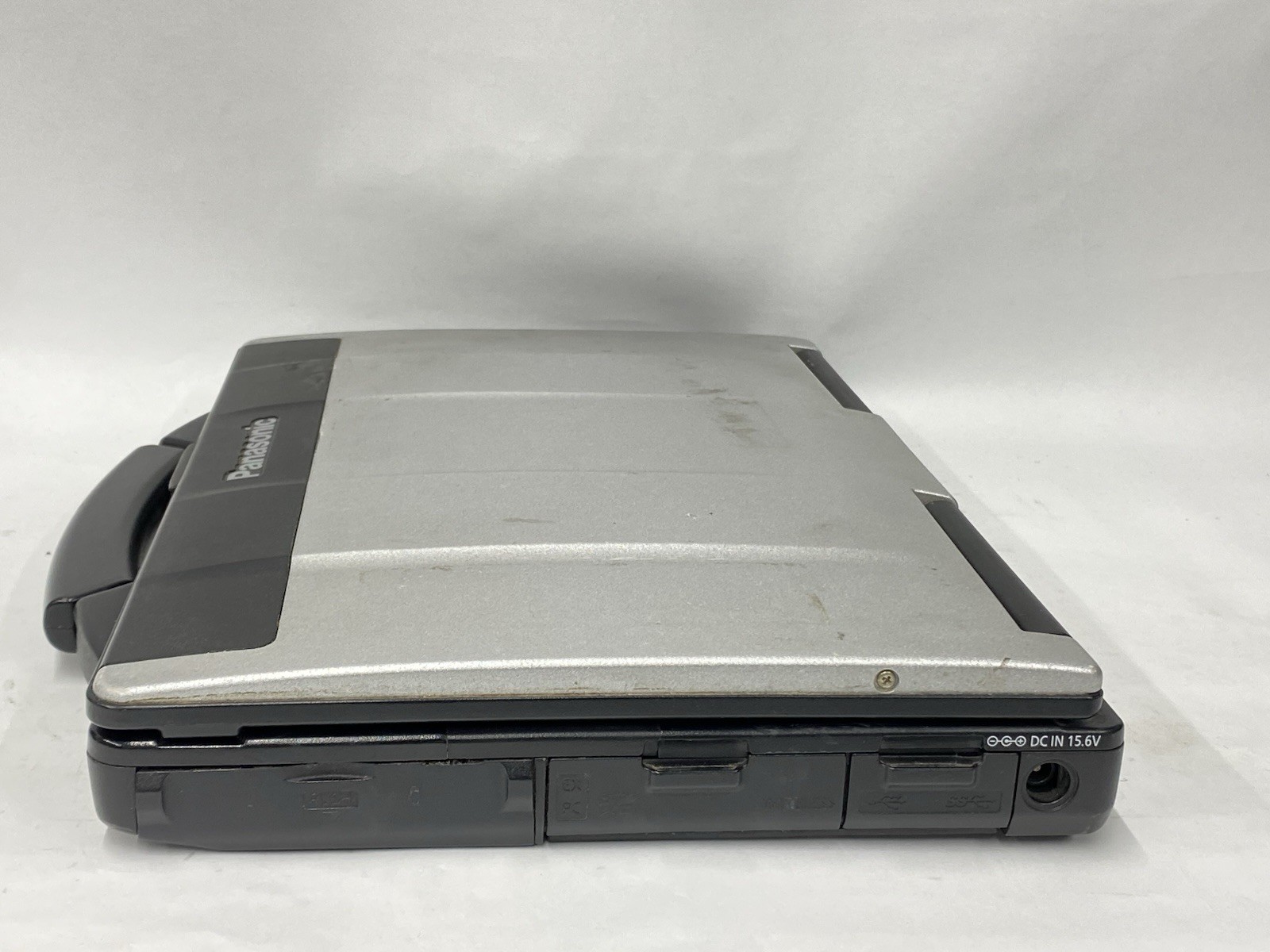 Panasonic CF-53 MK1 – 1024×768 – i5-2520M – No RAM/SSD/OS – READ