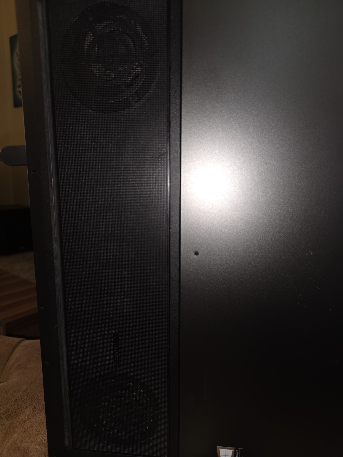 Lenovo Legion Y730-17IN Laptop i5-8300H 2.30 GHz 8GB DDR 1 TB HD GTX 1050Ti 4GB