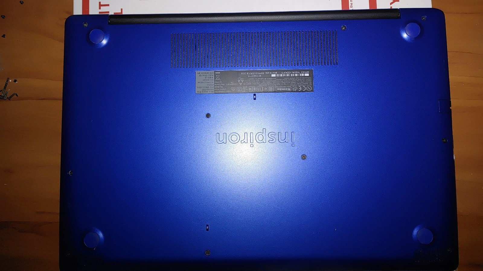 Dell Inspiron 3593 15.6″ 10th gen Laptop touchscreen Core i5-1035G1 Good Parts