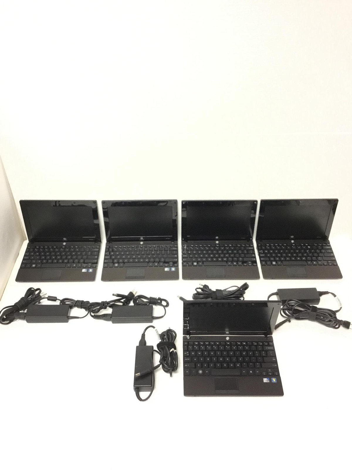 HP Mini 5103 Intel Atom N455 1.66GHz 10″ Netbook w/160 HD, 2Gb Ram & Ac Adapter