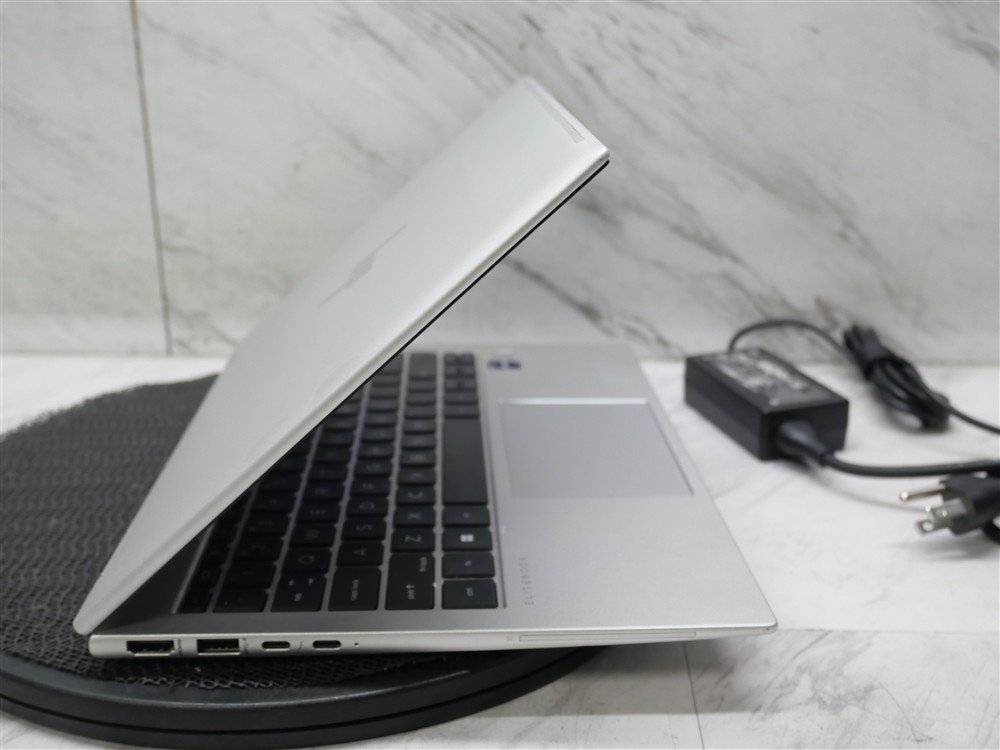 HP EliteBook x360 830 G10 2 in 1 Notebook i5-1345U 16GB w/ Battery & AC Adapter!