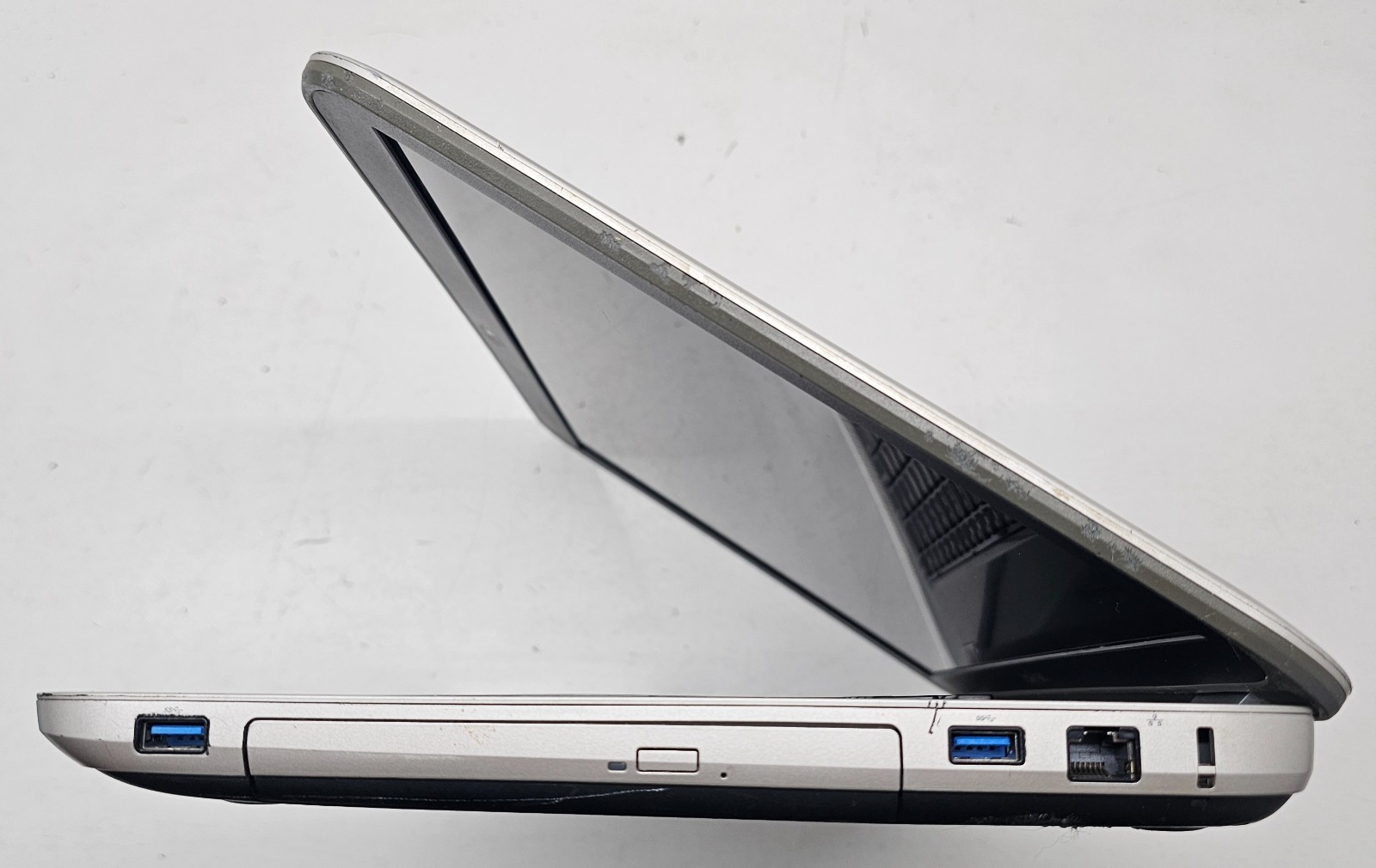 Dell Inspiron 5720 17.3″ Laptop Intel Core i7-3632QM 4GB Ram NO HD/OS/BATT (FL)