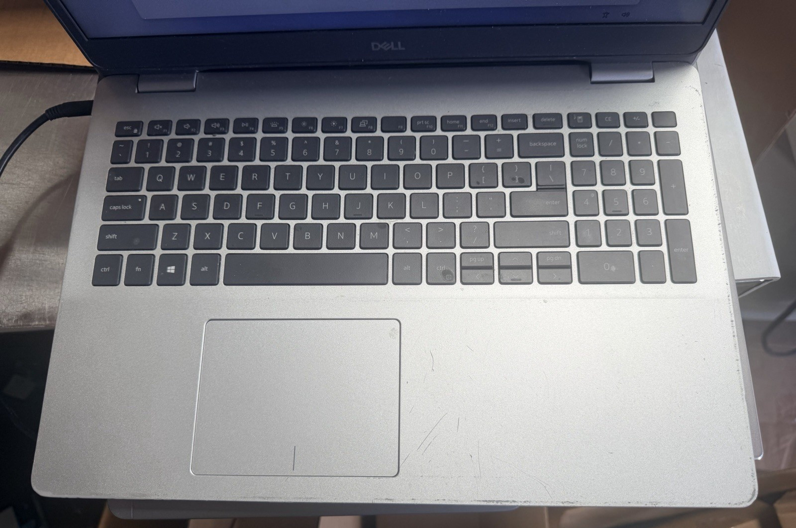 DELL INSPIRON 5593 i5-1035G1 8GB RAM & 500GB HDD | WIN 11 ~ CHARGER NOT INCLUDED