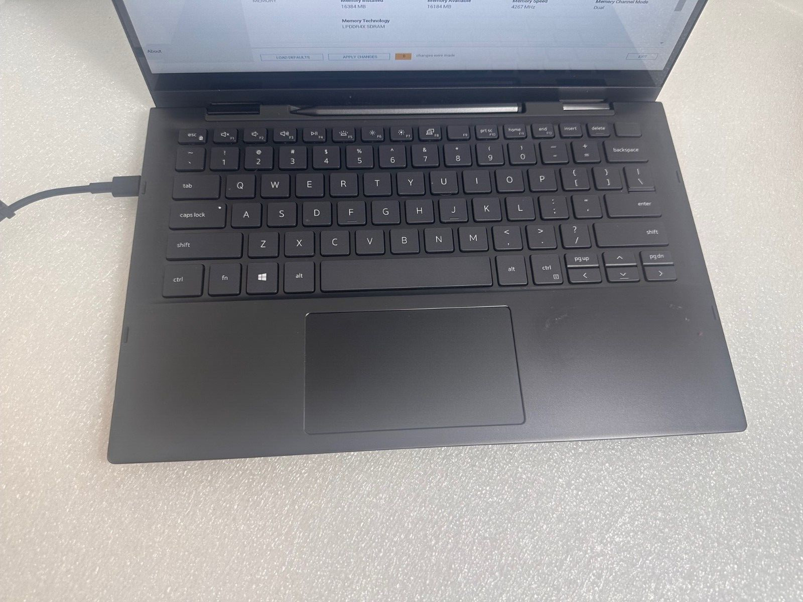 Dell Inspiron 7306 2 in 1 Intel i7-1165G7 16gb RAM 512GB SSD
