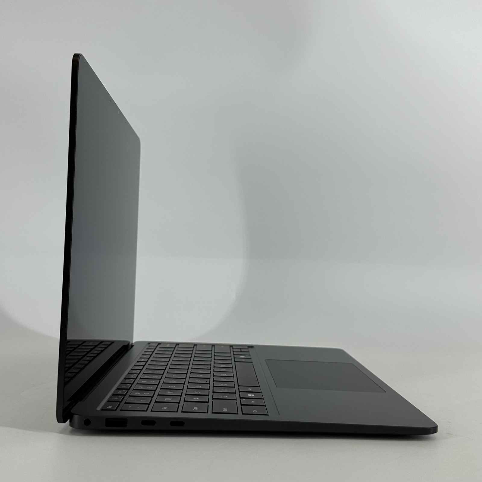 Microsoft Surface Laptop 7 13.8 2K NON-TOUCH 2.2 GHz Ultra 7 268V 32GB 1TB SSD