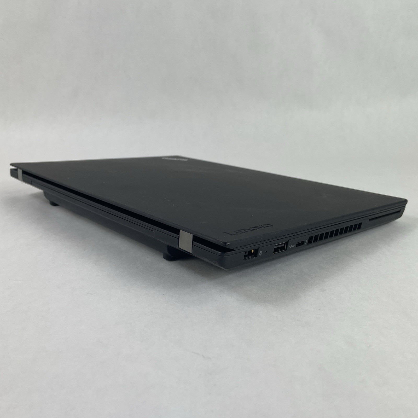 Lenovo ThinkPad T470 14″ i5-6300U 2.40 GHz 8 GB RAM No SSD/OS/AC