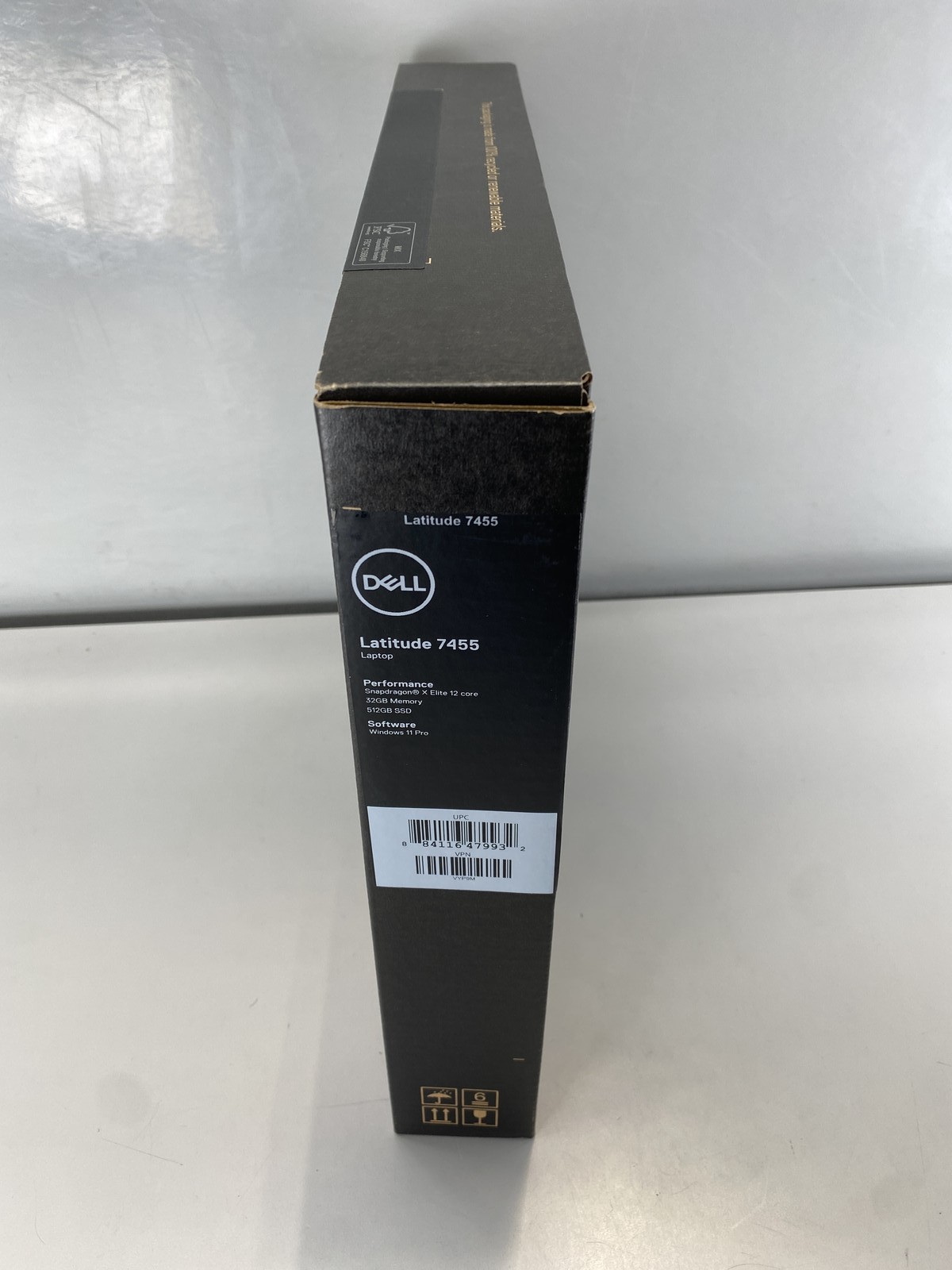 Dell Laptop Latitude Silver 7455 14″ Qualcomm Snapdragon X Elite X1E80100 512GB
