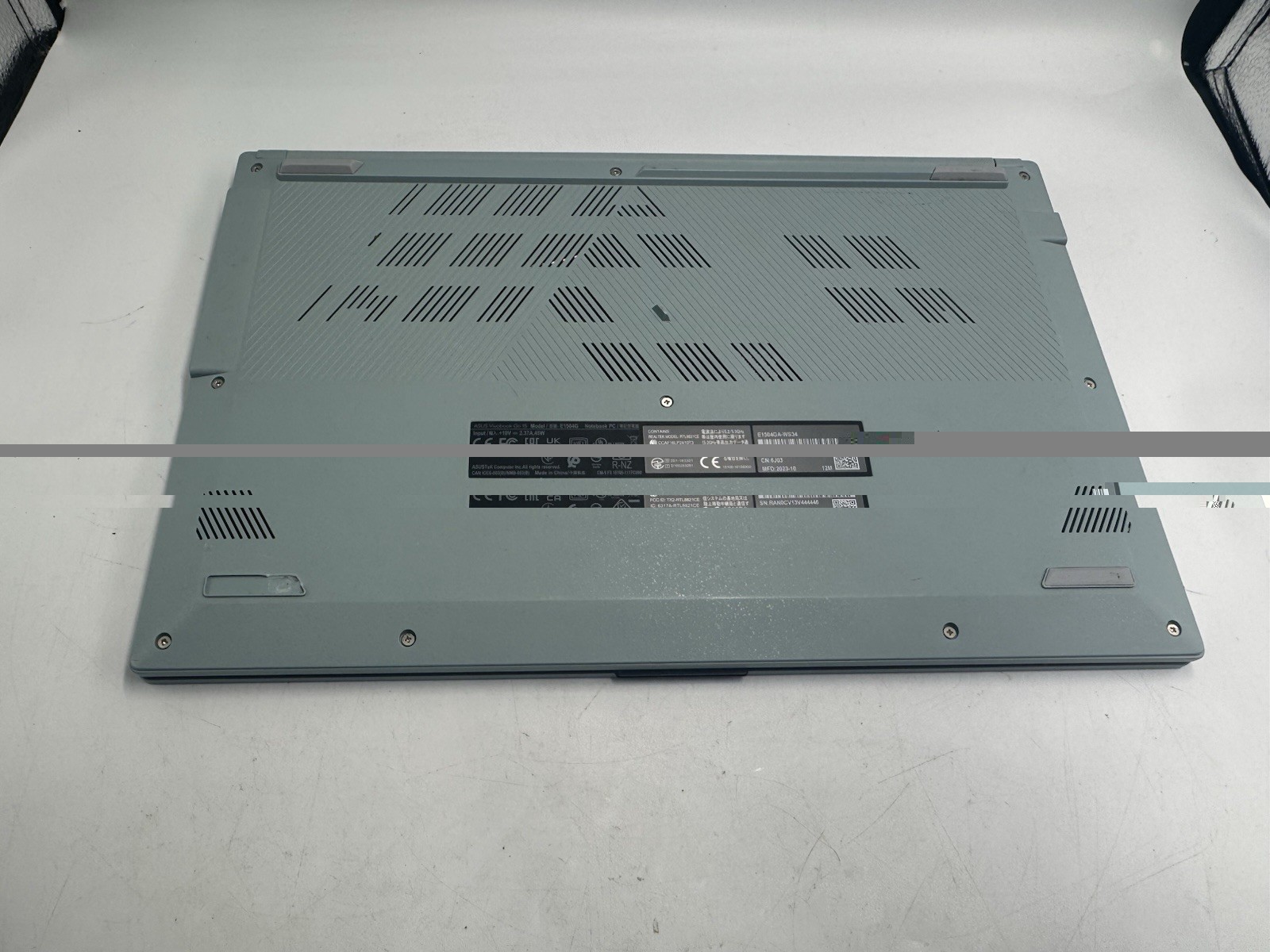 ASUS Vivobook Go 15 E1504G i3-N305 8GB 256GB SSD 15.6″ FHD Win 11 Home Used