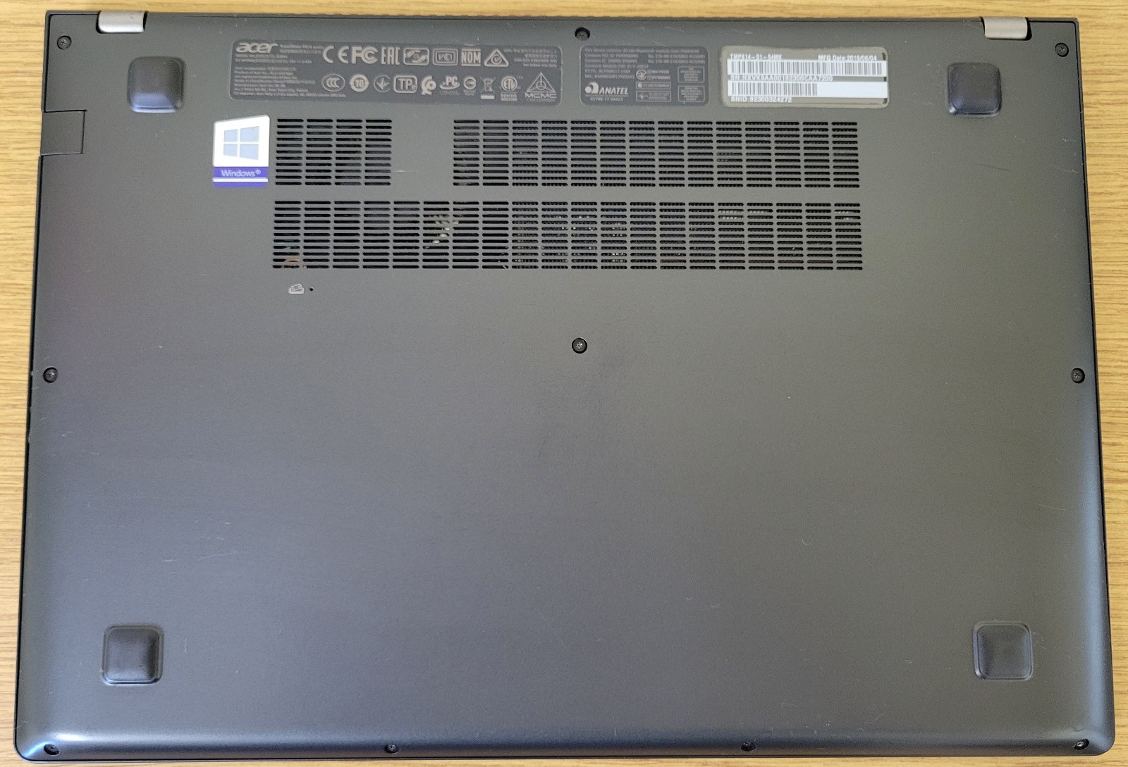 Acer TravelMate P614-51 i5-8265U 1.60GHz 24GB DDR4 128GB SSD No OS