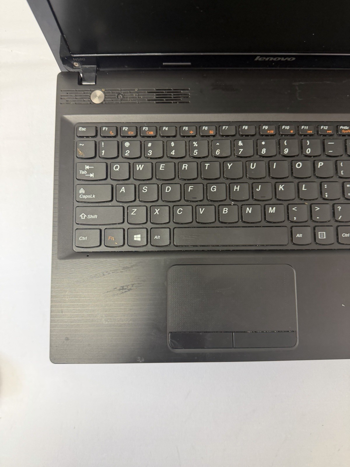 Lenovo Ideapad N580-20182 Laptop – Good Screen – Intel Pentium B960 – Read Des