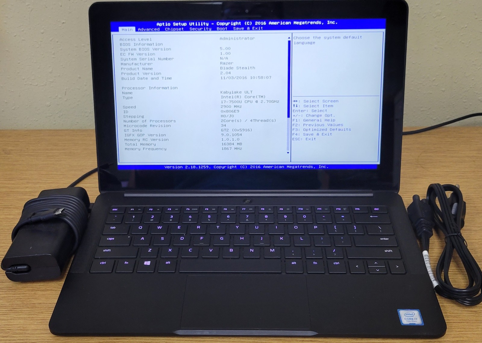 Razor Blade Stealth RZ09-0196 Gaming Laptop i7-7500U 2.70GHz 16GB 128GB No OS
