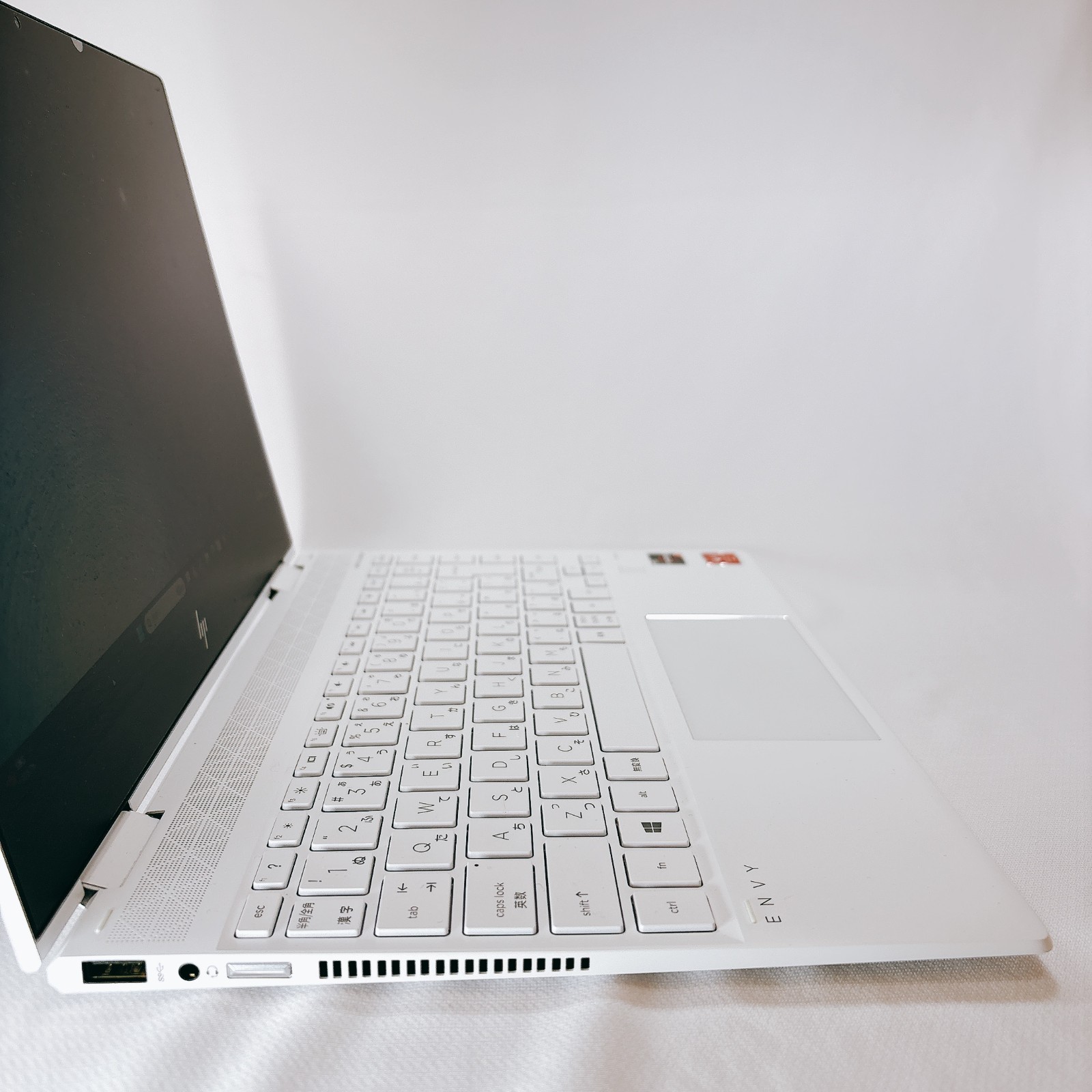 HP Envy x360 13.3″ Ryzen 7 3700U 16GB RAM 512GB SSD White 2in1 convertible #1022