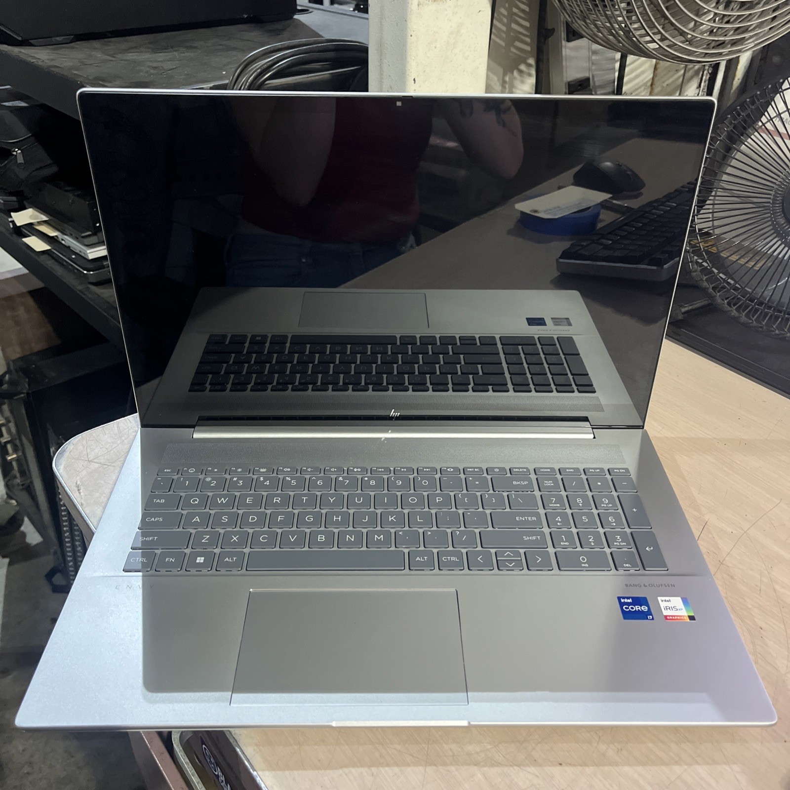 DELL ENVY LAPTOP 17-CM0023DX INTEL CORE I7-13700H 16GB RAM NO HD