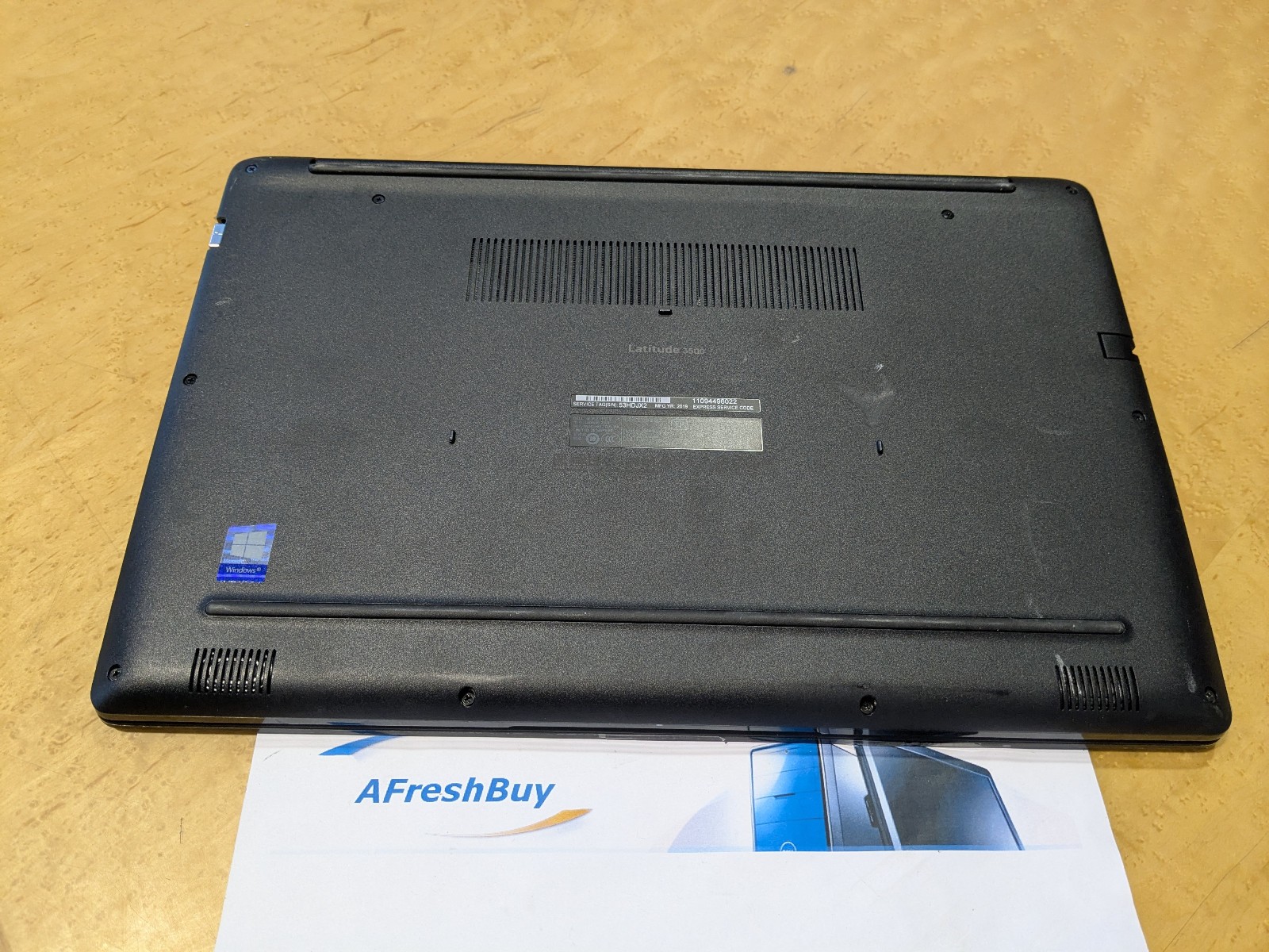 Dell Latitude 3500 FHD 15.6” i5-8265U 1.6GHz 8GB 256GB SSD No OS/AC Scratches#2
