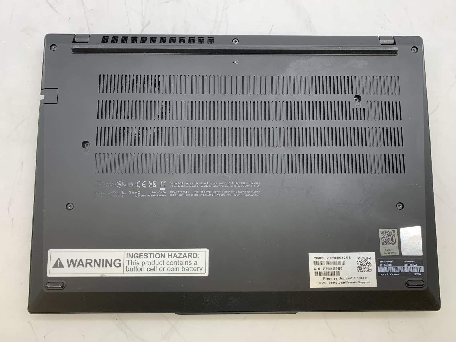 Lenovo Thinkpad P14s Gen 5 AMD Ryzen 7 PRO 8840HS 512GB SSD 16GB DDR5 W11P