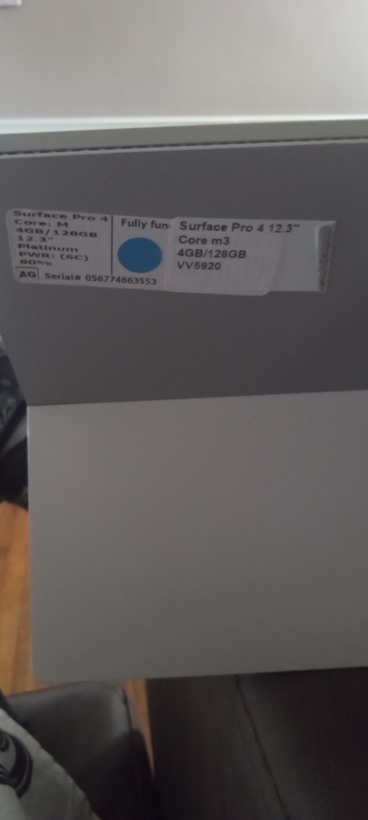 12.3in Microsoft Surface Pro 4 128gb SSD 4gb Ram Works Great