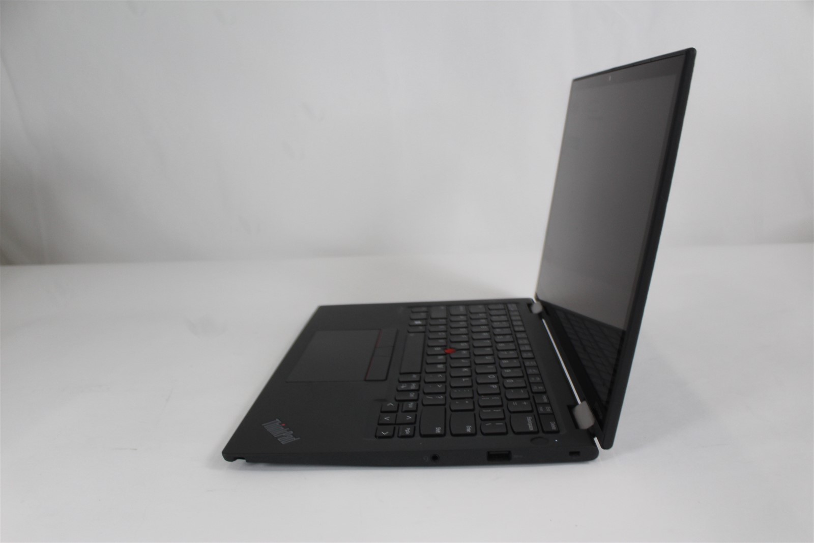 Lenovo ThinkPad X13 Yoga Gen 3 2022 13.3” Core i5-1245U 3.3GHz 16GB 256GB SSD