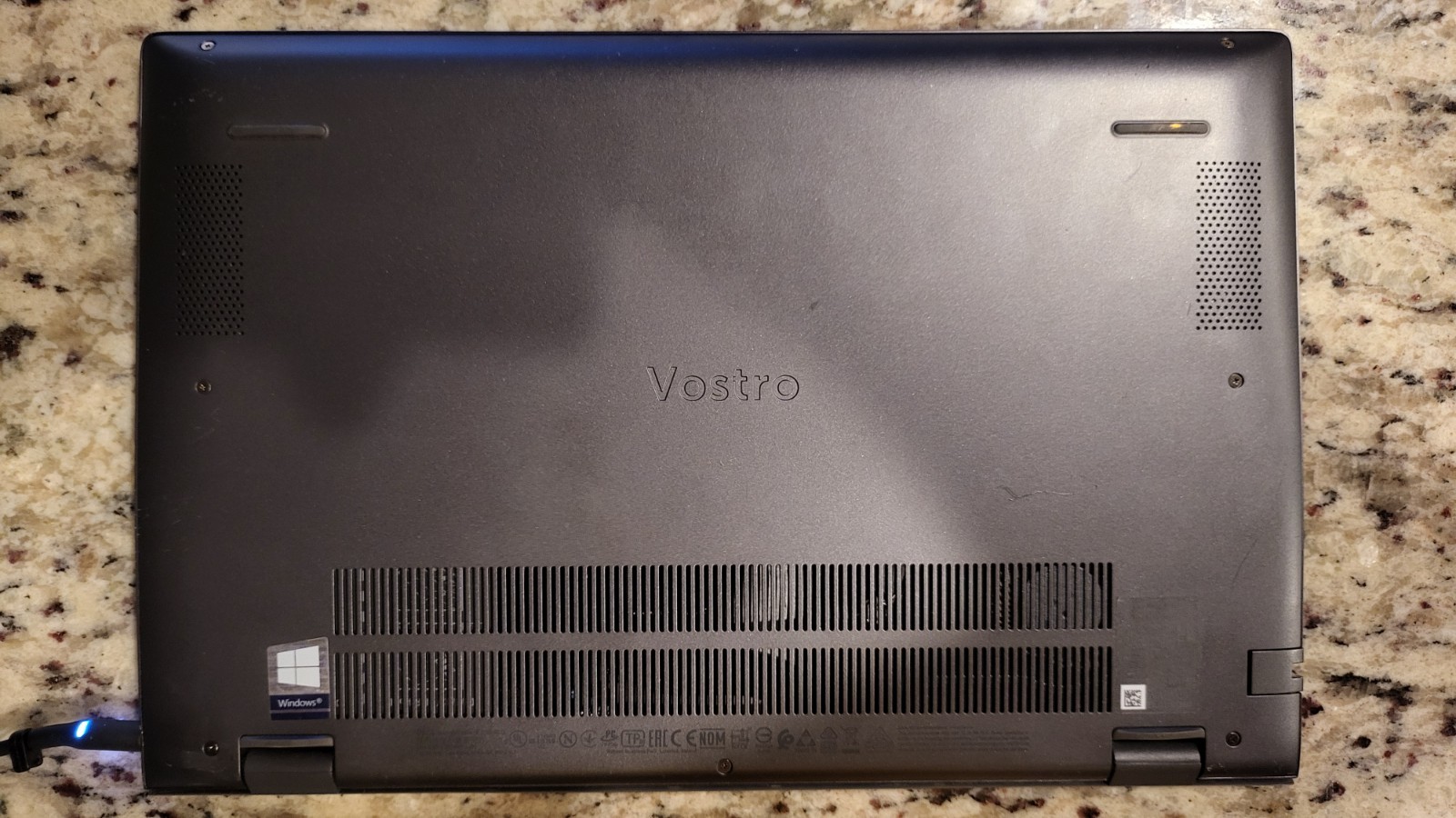 Dell Vostro 5402 14″ Laptop i5-1135G7 512GB SSD 16GB RAM Win 11 Pro