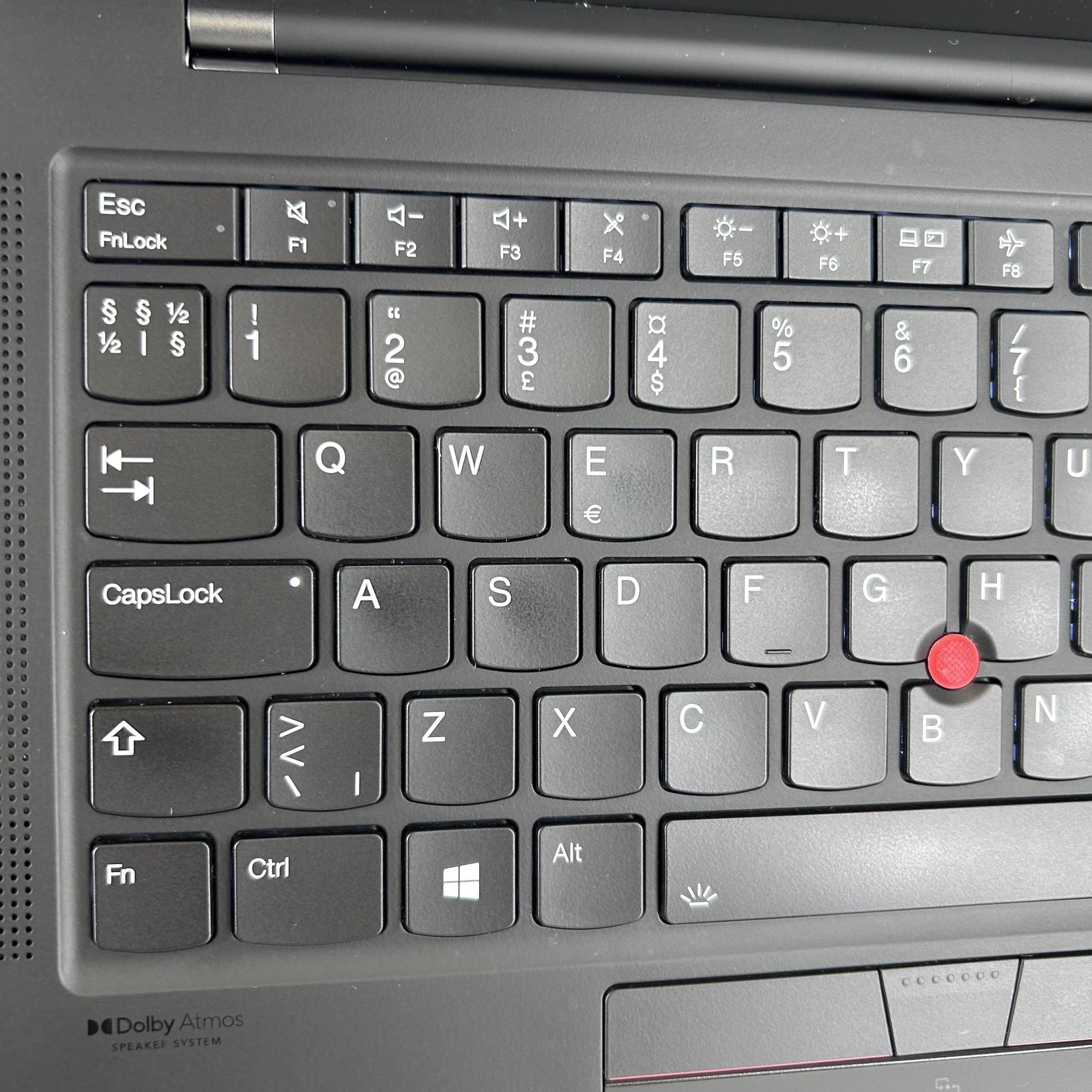 Lenovo ThinkPad X1 Carbon Gen 9 14 FHD+ i5-1135G7 16GB 256GB Bilingual Keyboard