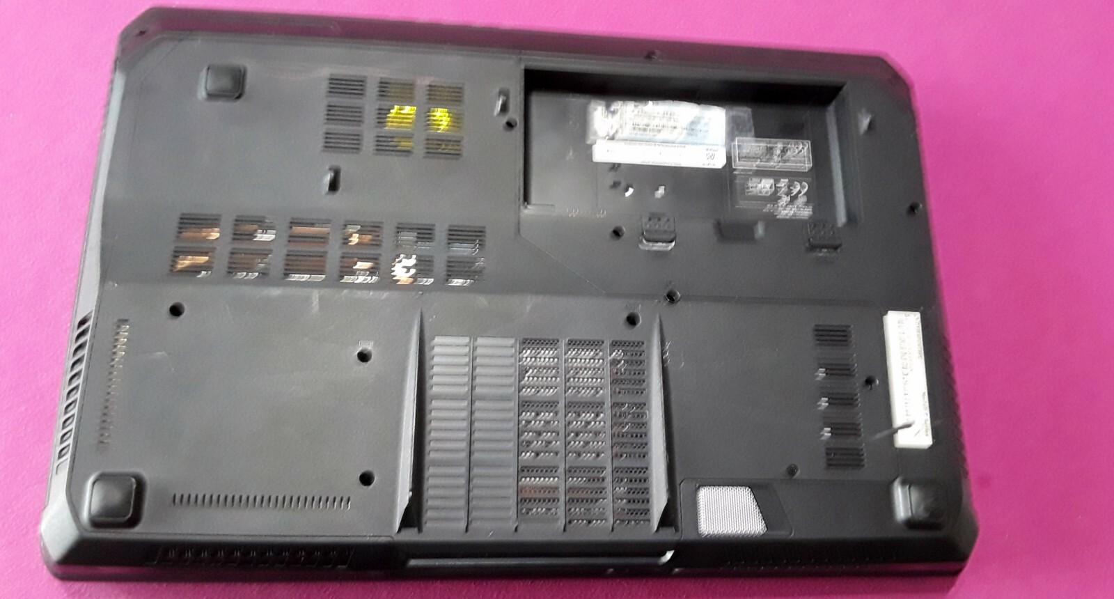 MSI GT70 Cyberpowerpc Fangbook laptop I7-4810mq 2.8-3.8Ghz 12GB 512GB “P5000”