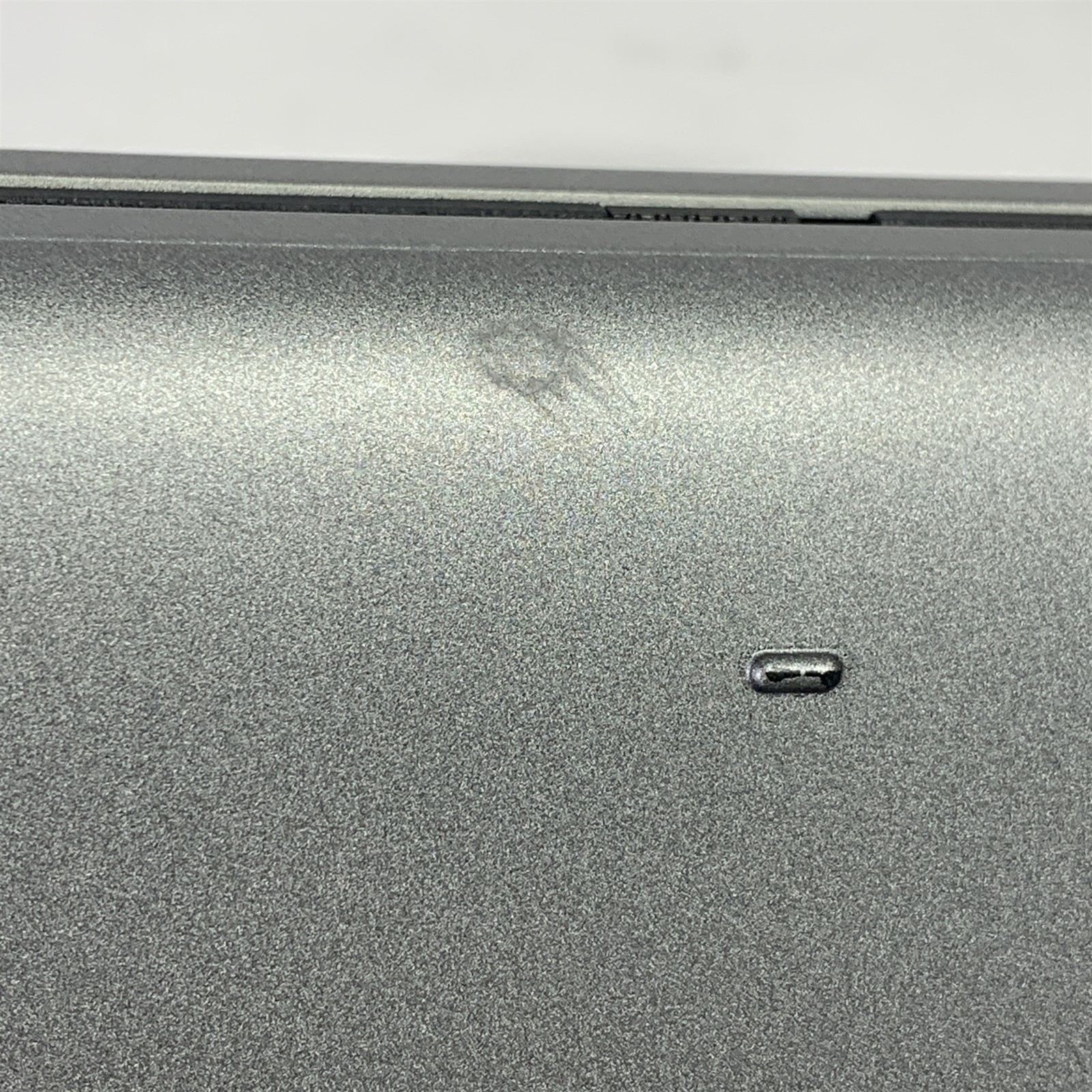 Dell Latitude 5430 14.0″ Laptop i7-1265U 3.6GHz 32GB 512GB NVMe SSD – NO OS