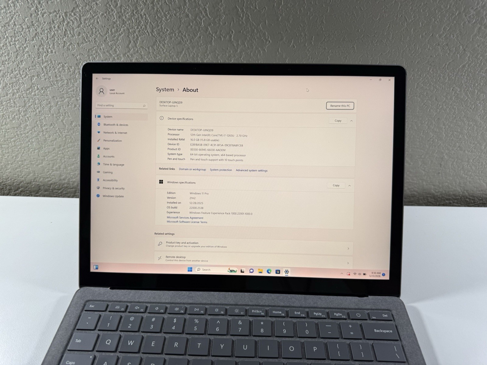 Microsoft Surface Laptop 5 13.5” 1950 Intel Core i7-1265U 16GB RAM 512GB NVME