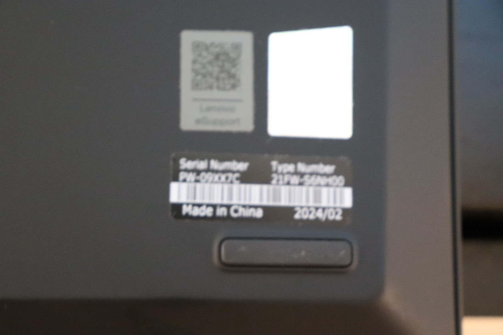 #2 Lenovo Think Pad P1 Gen 6 16 OLED 2.6 GHz i9-13900H 32GB 1TB SSD RTX 2000 Ada
