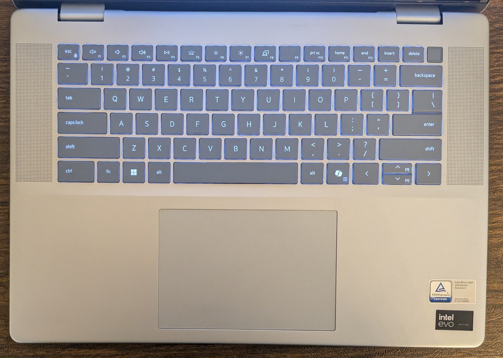 Dell Inspiron 16 7640 2-in-1 Touch (Core Ultra 7 155H, 16GB/1TB SSD) Laptop Blue