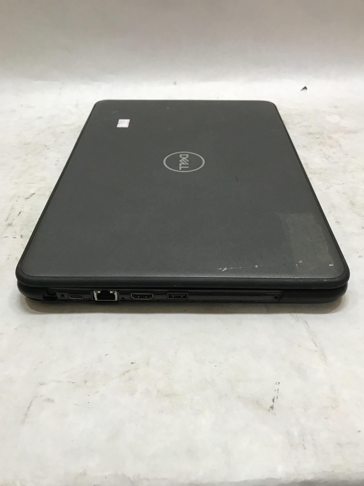 Dell Latitude 3310 13″ Intel Core i5 NO RAM NO HDD/OS For Parts CRACKED LCD – DW