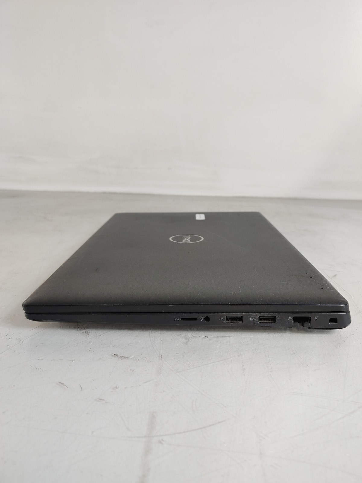 Dell Latitude 3520 Core i5-1135G7 2.40 GHz 16 GB DDR4 No HDD