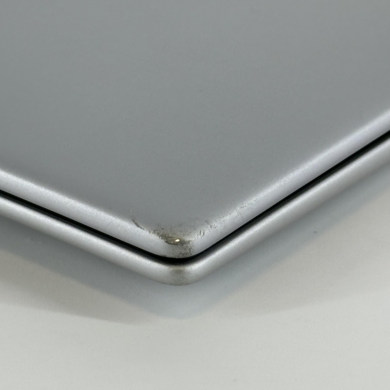 HP Envy 17 Silver FHD TOUCH 2.4 GHz i7-13700H 16GB 1TB SSD Very Good FRAME SPLIT