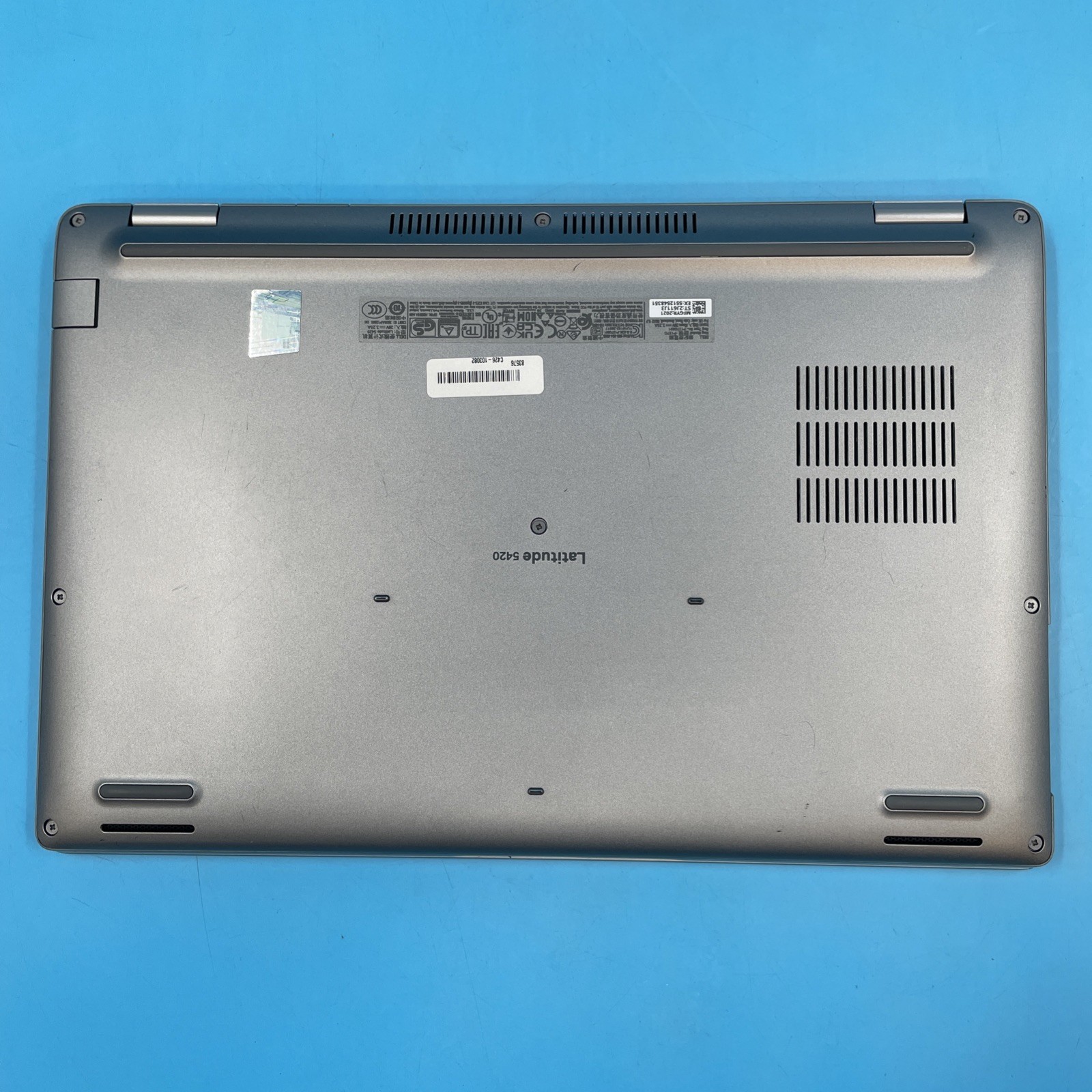 Dell Latitude 5420 | i7-1185G7 | 16GB RAM | 256GB SSD | NO OS | 49% BATT