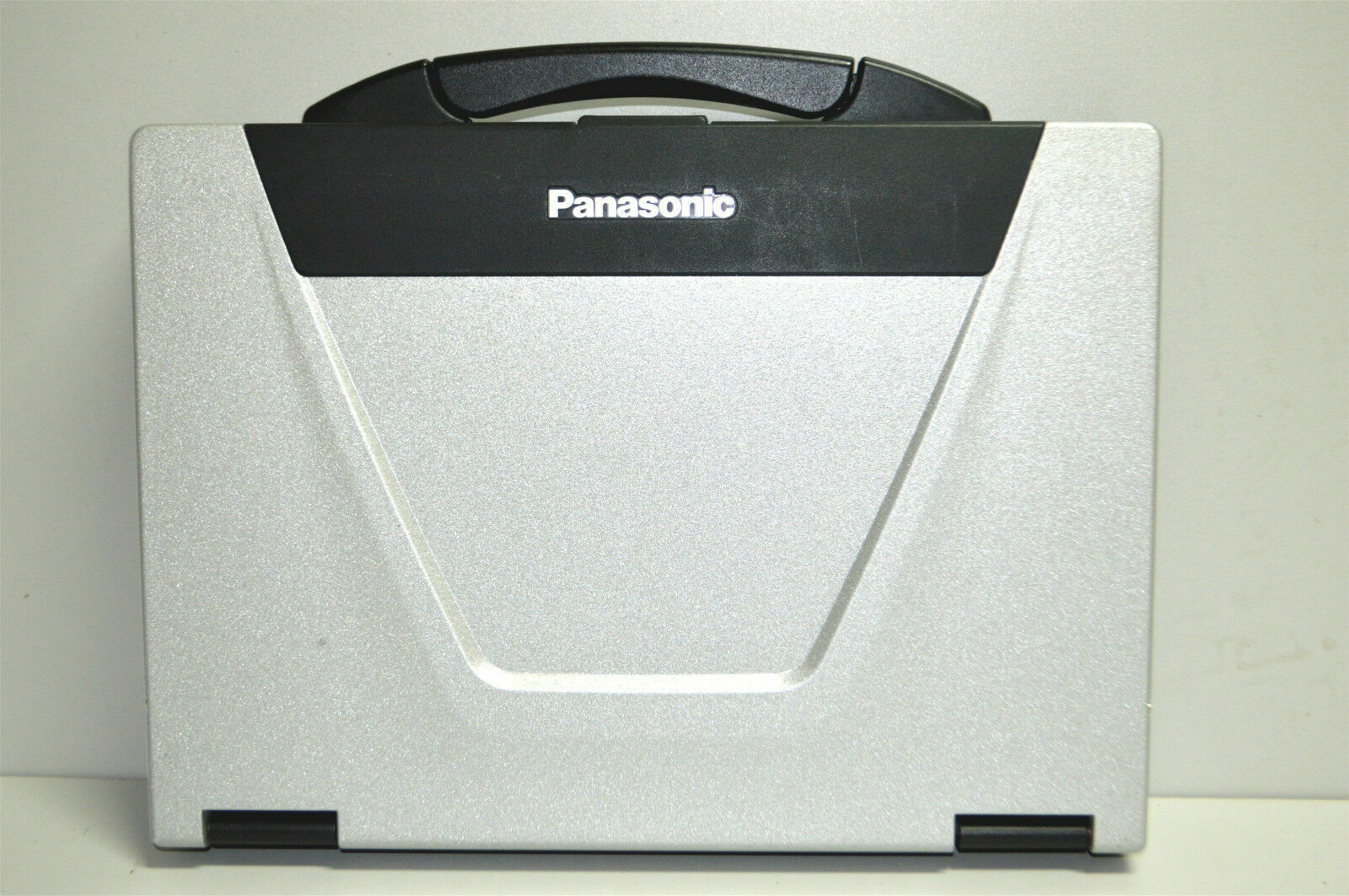 Panasonic Toughbook CF-52 i3-330m 2.13GHz 8GB 512SSD/ WIN10 PRO 32BIT