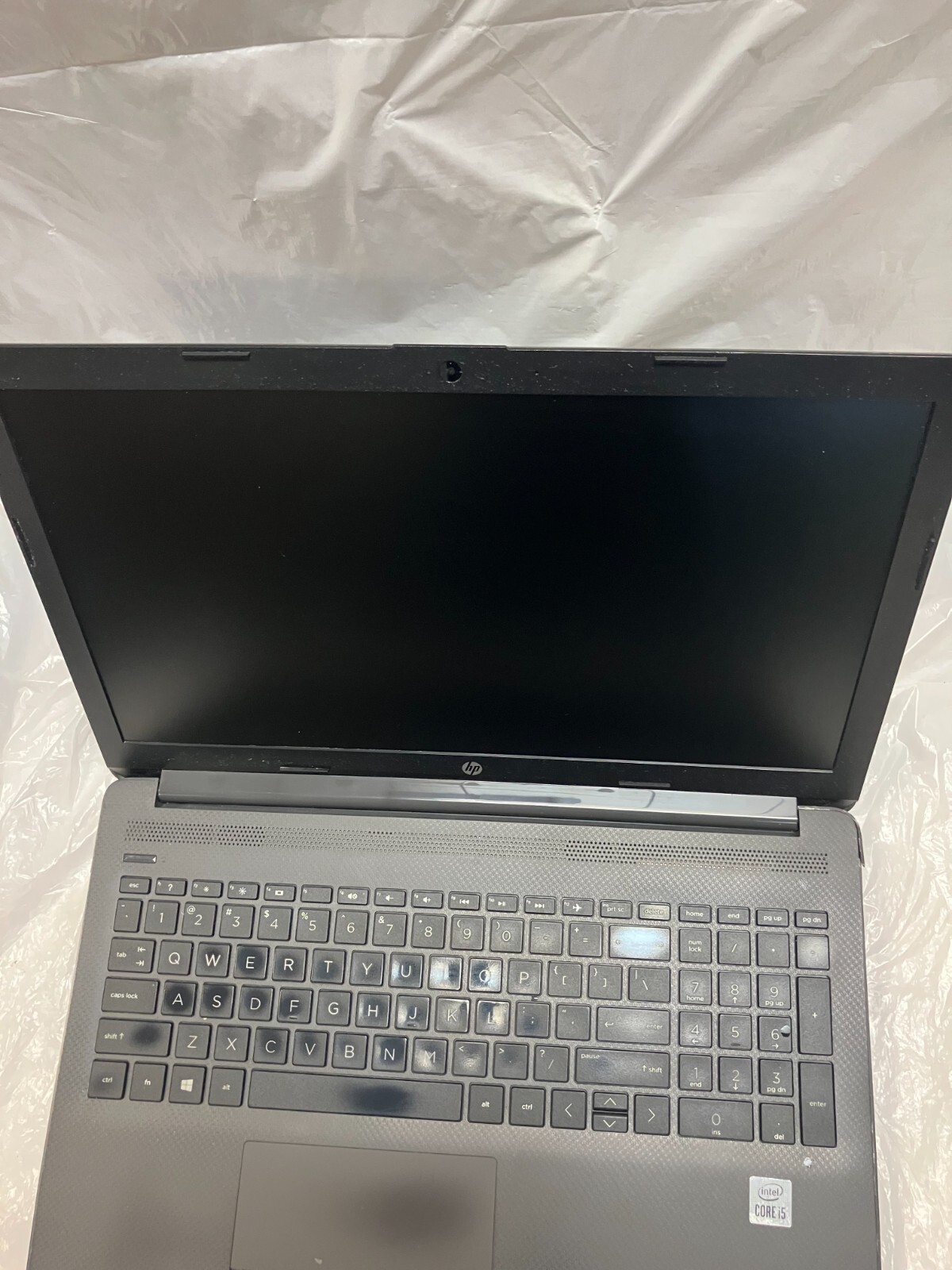 HP 250 G7 15.6″ Laptop | Intel Core i5-1035G7 | NO RAM | NO DRIVE FOR PARTS