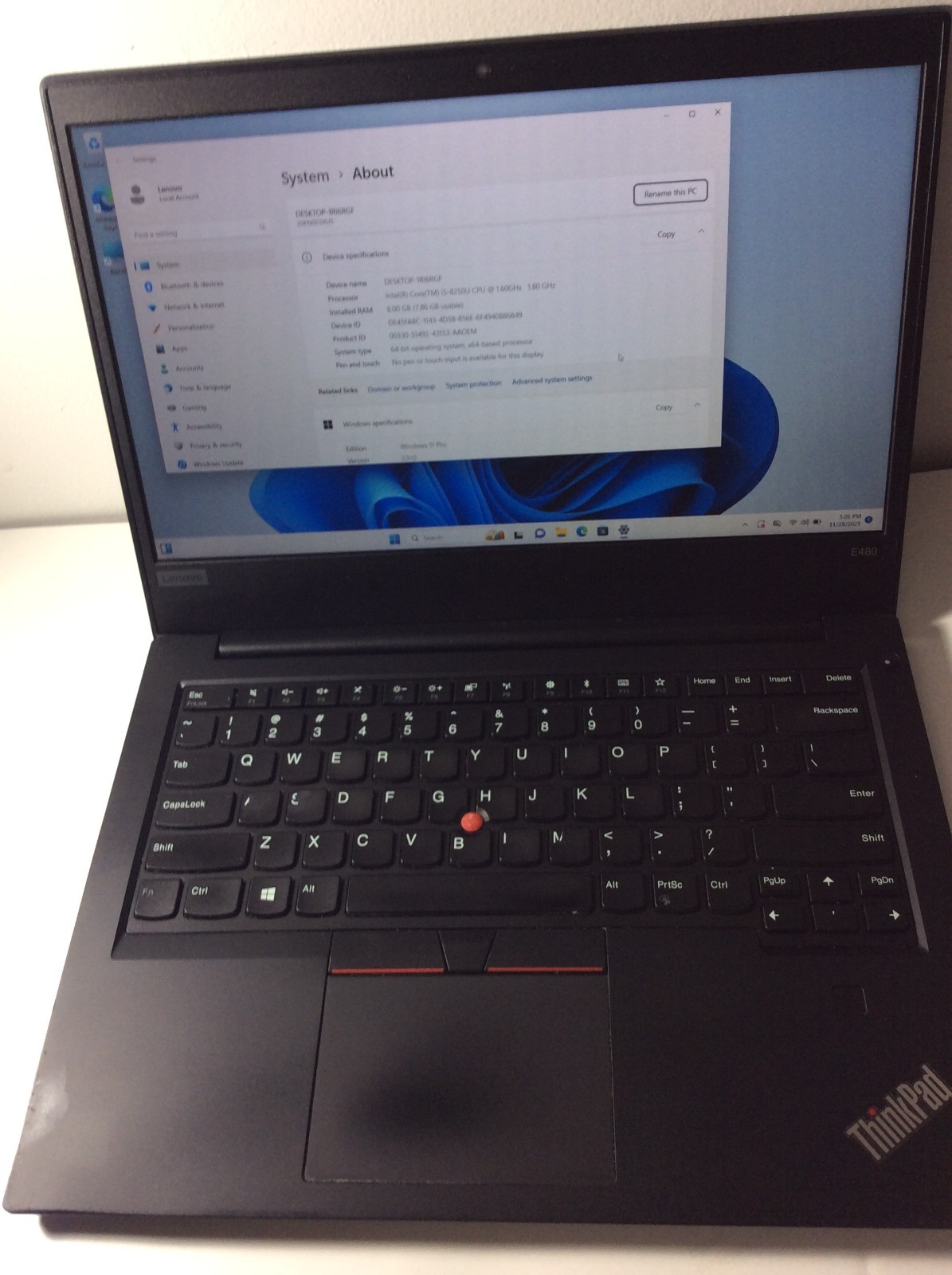 Lenovo ThinkPad E480 14″ FHD Laptop (20KN) i5-8250U 1.60GHz 256GB SSD 8GB WIN 11