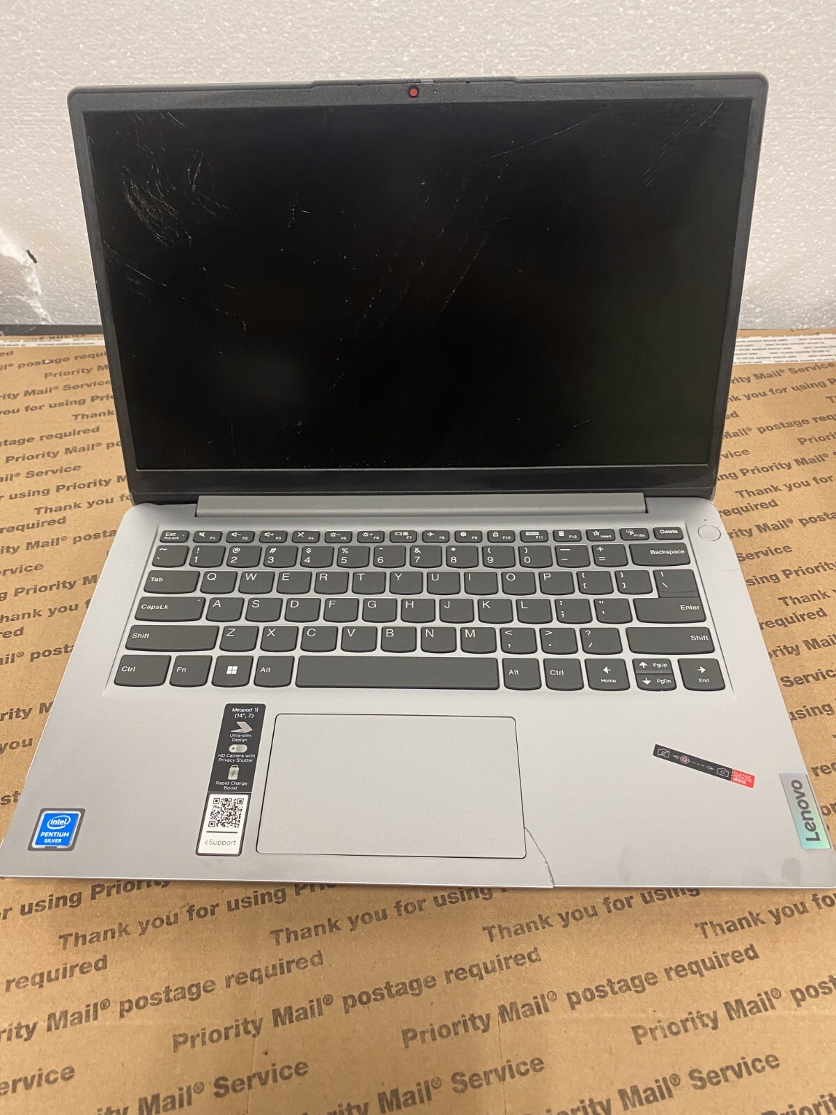 Lenovo IdeaPad 1 14IGL7 14″ Pentium Silver back cover crack an broken screen