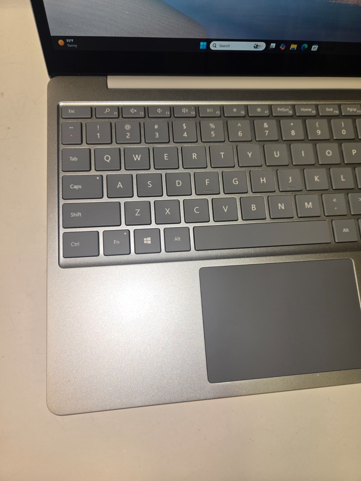 Microsoft Surface Go Model 1943 Laptop – Core i5-1035G1 – 4GB RAM – 64GB SSD
