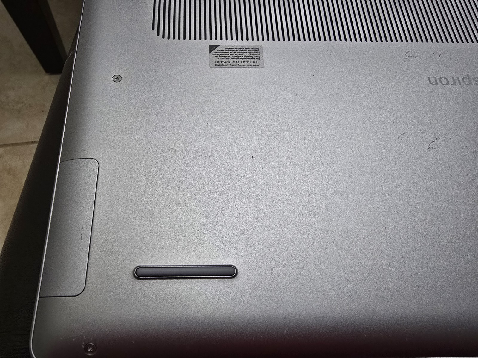 Dell Inspiron 16″ 7640 2-in-1 FHD+ Touch Ultra 7 155H 16GB RAM 1TB SSD Laptop