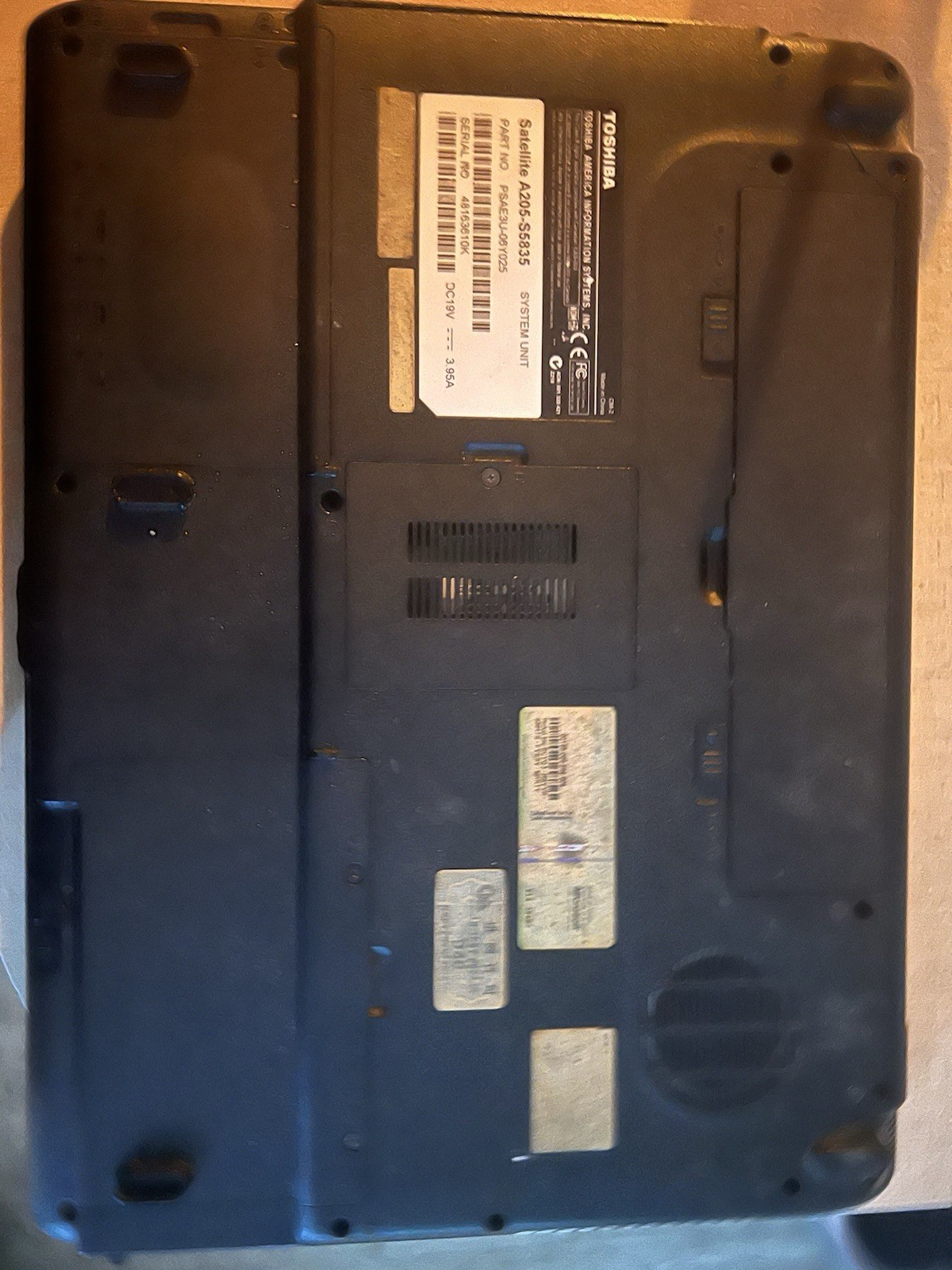 Toshiba Satellite A205-S5835 15.4″ Laptop Dual-Core 2GB 160GB Vista DVD