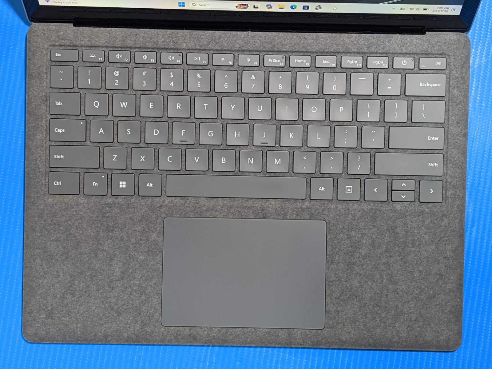 MS Surface Laptop 4 1950:1951 13.5″ 2256×1504 TOUCH i5-11th 2.6GHz 8GB 256GB +PA