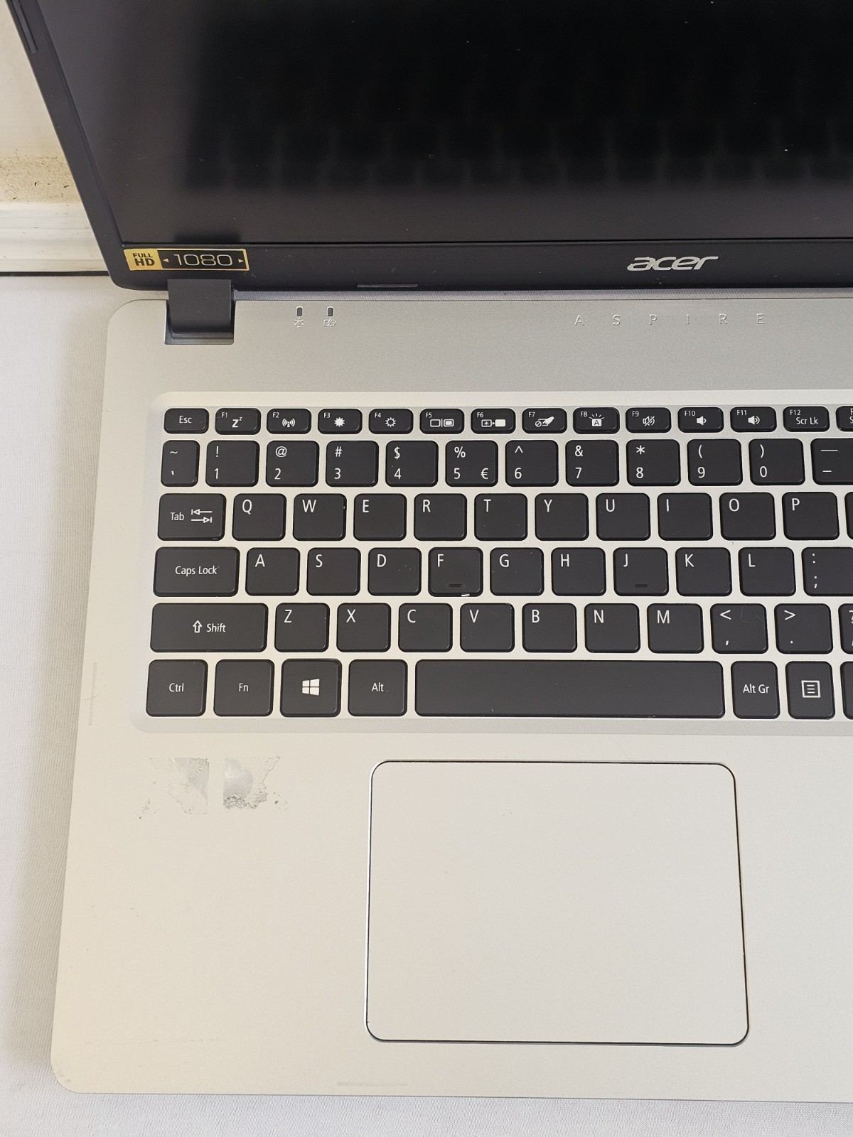 Acer Aspire A515-43 Laptop – AMD Ryzen 3-3200u – 16GB RAM 1TB HDD Win 11 – READ