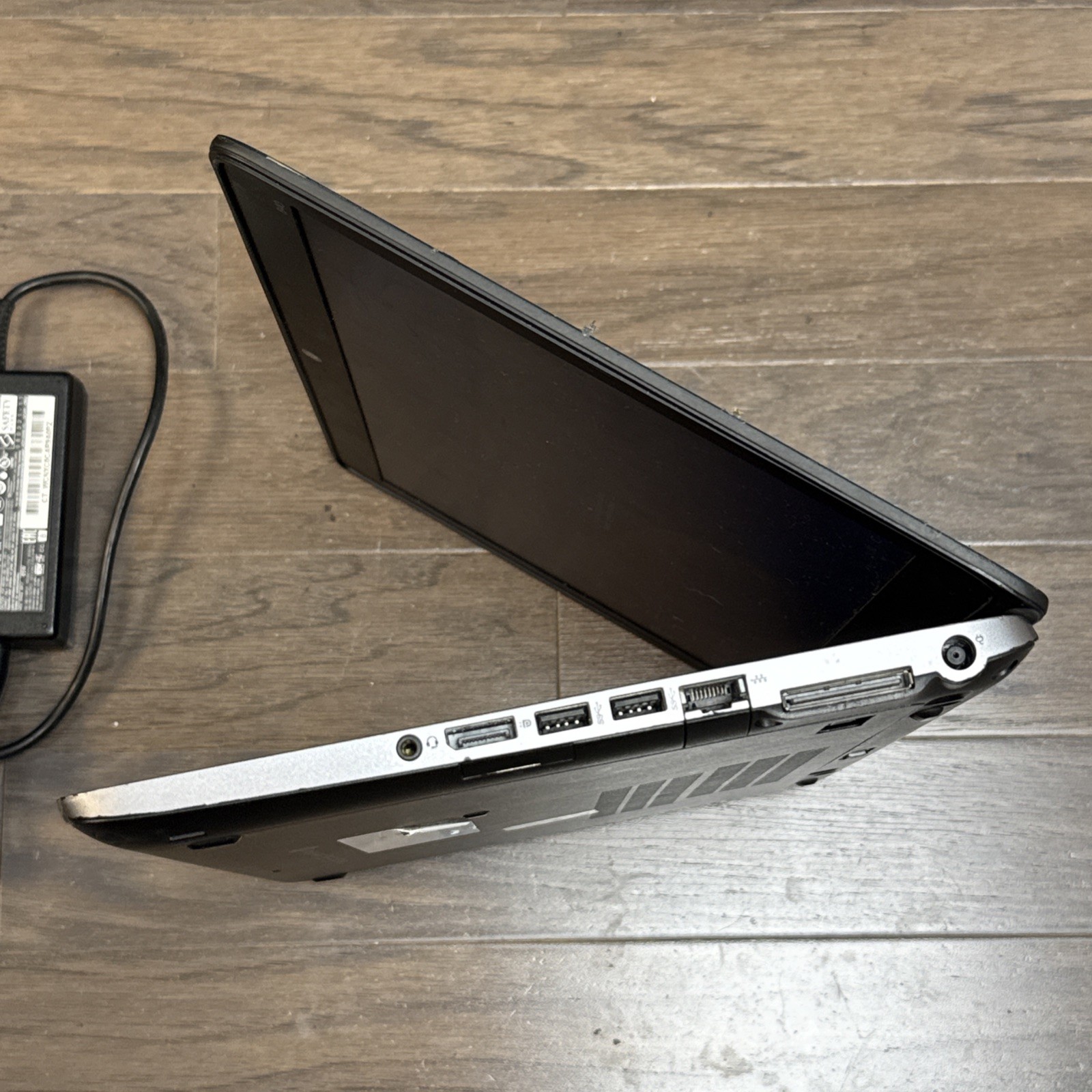 HP EliteBook 840 G2 14″ Laptop Intel i5-5300U 2.3, 8GB RAM 256GB SATA SSD Win10