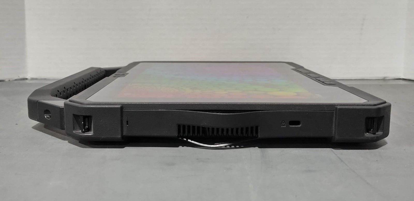 Dell Latitude 7220 Rugged Extreme Tablet i7-8665U 16GB RAM 512GB NVMe No OS