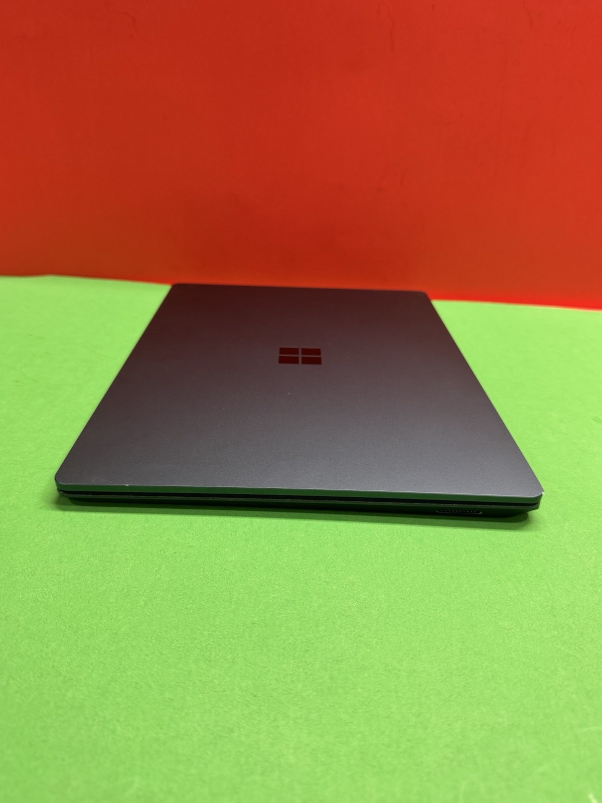 Microsoft Surface Laptop 3 13.5” i7 10th Gen 1.3 GHz-16GB 512GB Windows 11pro