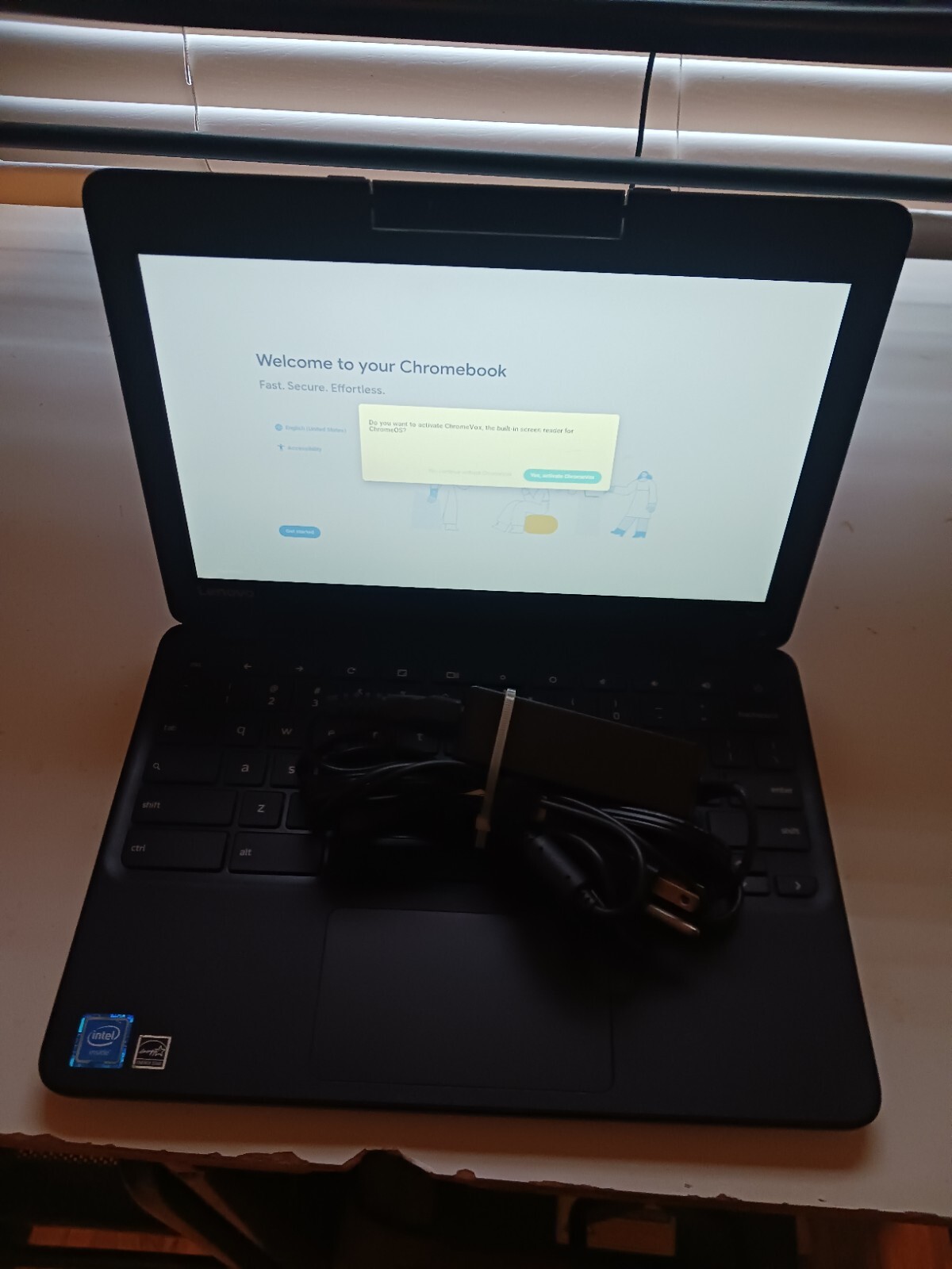 Lenovo N23 Chromebook 11.6″ ( 16GB SSD, Intel Celeron N3060, 1.60 GHz, 4GB)…