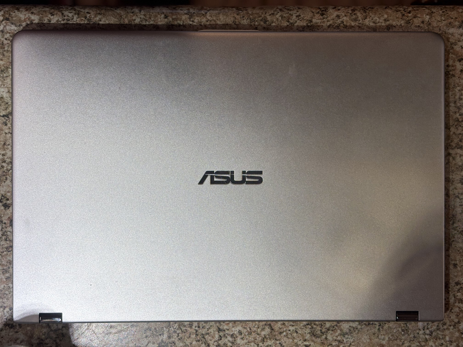 ASUS 2-in-1 15.6″ Touch-Screen Laptop – Intel Core i5 – 24GB RAM – NEW 480GB SSD